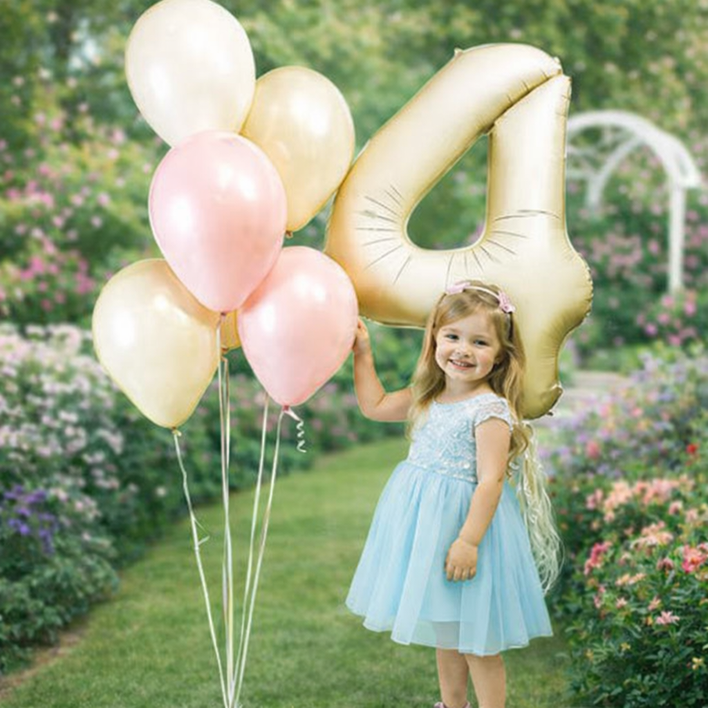 Le chiffre cream et un bouquet.